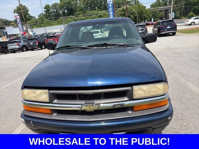 2003 Chevrolet S-10 LS