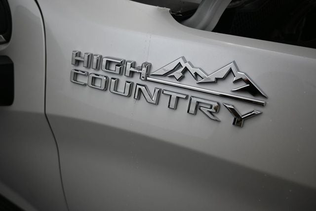 2022 Chevrolet Silverado 1500 LTD High Country