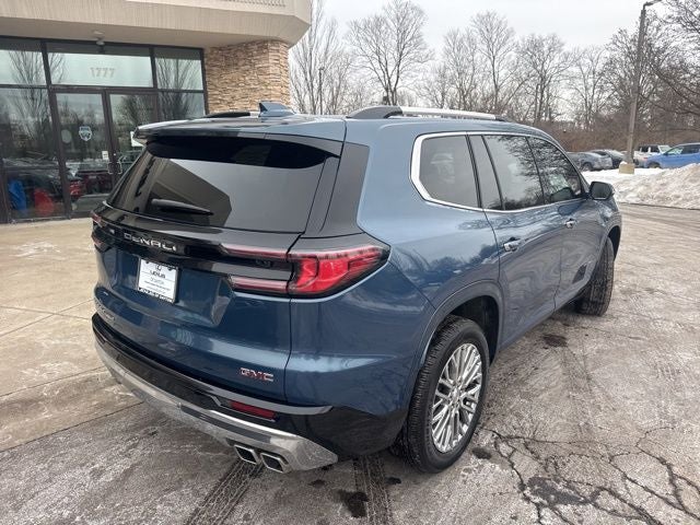 2024 GMC Acadia Denali