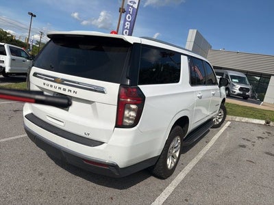 2022 Chevrolet Suburban LT