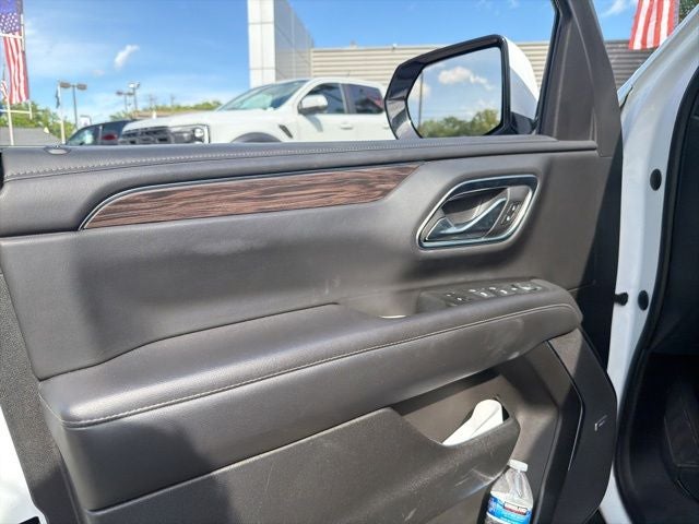 2022 Chevrolet Suburban LT