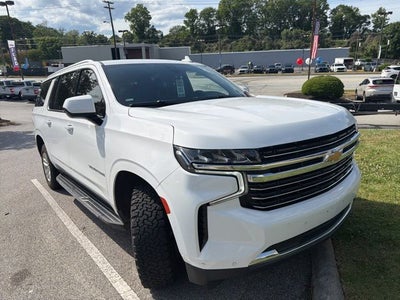 2022 Chevrolet Suburban LT