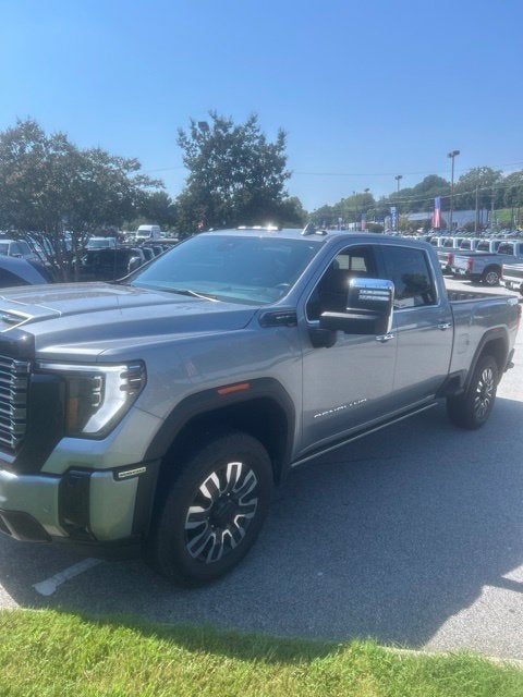 2025 GMC Sierra 2500HD Denali Ultimate