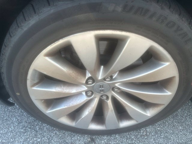 2013 Lincoln MKS Base