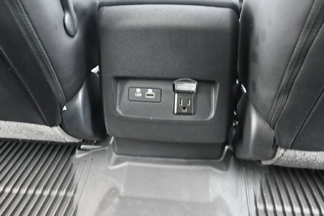 2024 Nissan Frontier SL