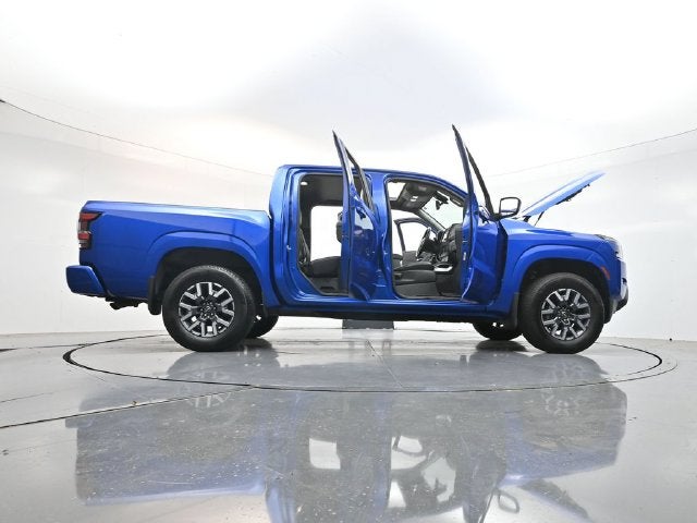 2024 Nissan Frontier SL