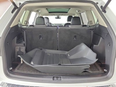 2022 Volkswagen Atlas 3.6L V6 SEL R-Line