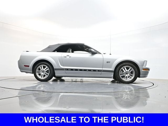 2005 Ford Mustang GT Premium