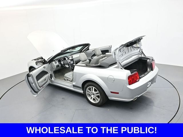 2005 Ford Mustang GT Premium