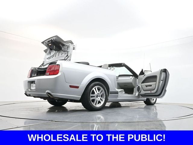 2005 Ford Mustang GT Premium