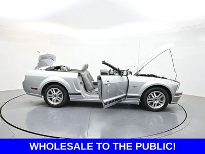 2005 Ford Mustang GT Premium