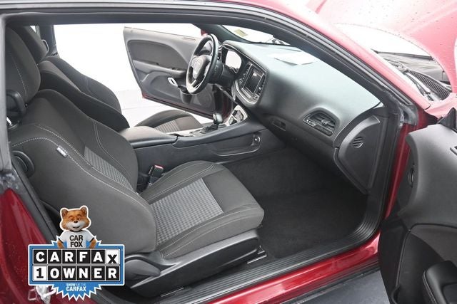 2021 Dodge Challenger SXT