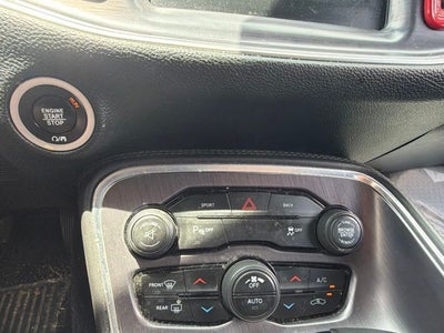 2016 Dodge Challenger SXT