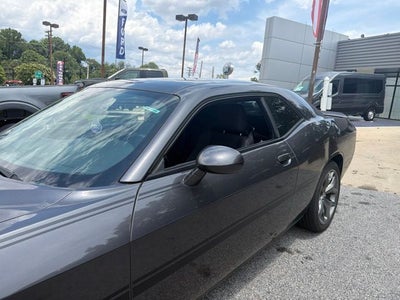 2016 Dodge Challenger SXT