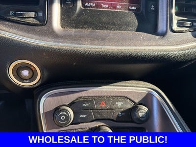 2017 Dodge Challenger SXT