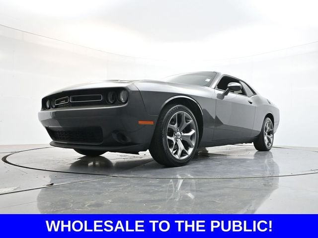 2017 Dodge Challenger SXT