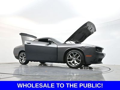 2017 Dodge Challenger SXT