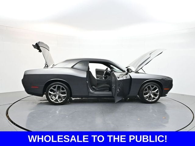 2017 Dodge Challenger SXT