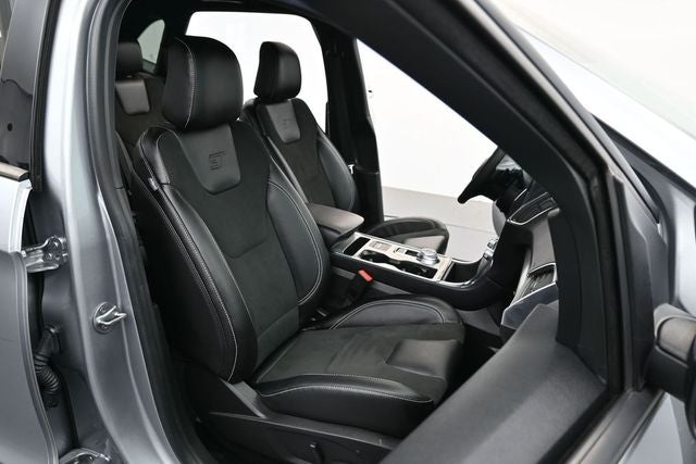2023 Ford Edge ST