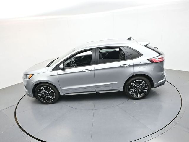 2023 Ford Edge ST