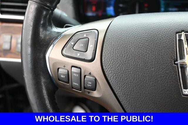 2013 Lincoln MKX Base