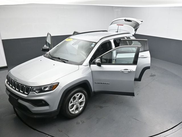 2024 Jeep Compass Latitude Back-Up Camera Cruise