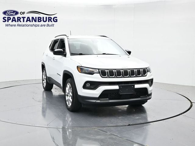2023 Jeep Compass Latitude Lux