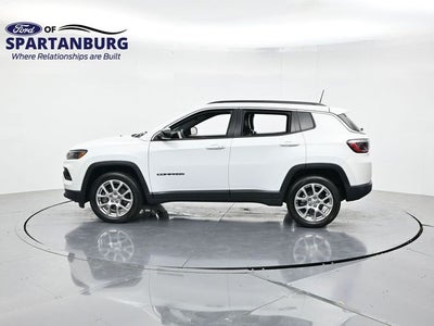 2023 Jeep Compass Latitude Lux
