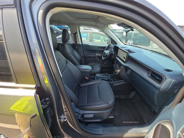 2025 Ford Maverick Lobo High