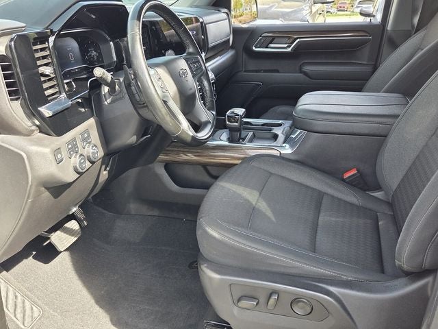 2024 Chevrolet Silverado 1500 LT Trail Boss Convenience Package