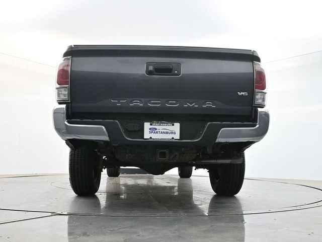 2022 Toyota Tacoma TRD Off-Road V6