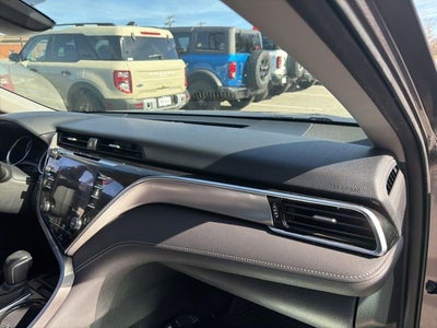 2018 Toyota Camry SE