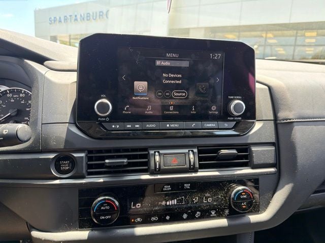 2025 Nissan Pathfinder S