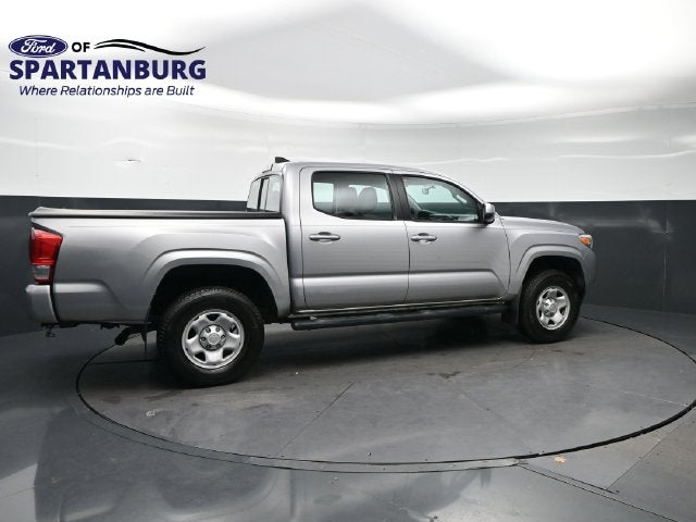 2016 Toyota Tacoma SR