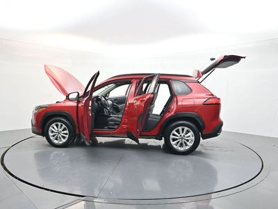 2023 Toyota Corolla Cross LE