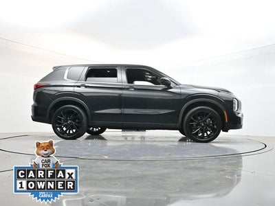 2024 Mitsubishi Outlander SE Black Edition