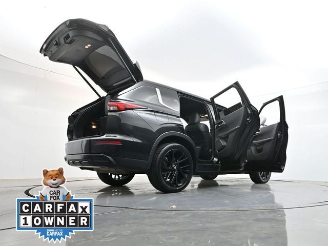 2024 Mitsubishi Outlander SE Black Edition