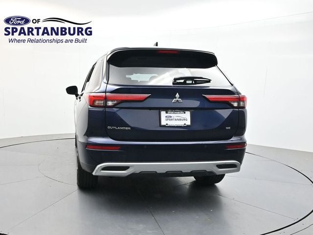 2024 Mitsubishi Outlander SE