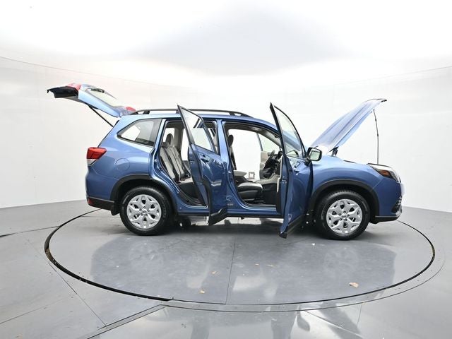 2023 Subaru Forester Base