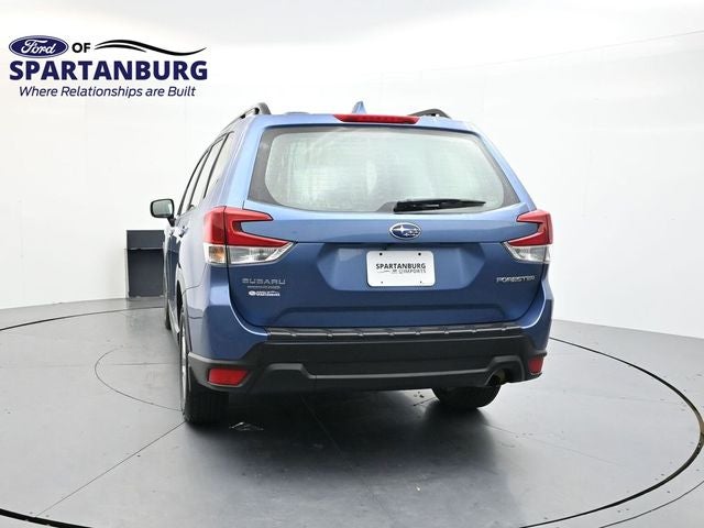 2023 Subaru Forester Base