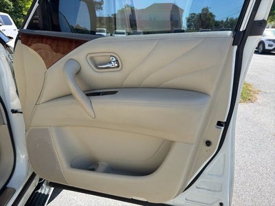 2017 INFINITI QX80 Base