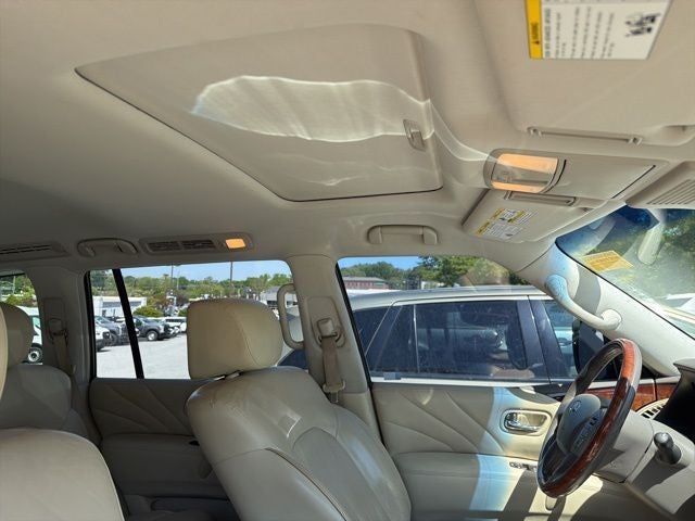 2017 INFINITI QX80 Base