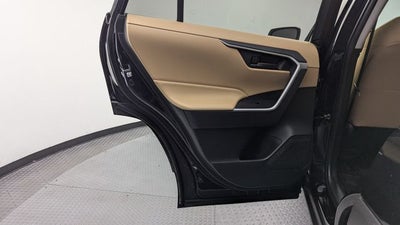 2020 Toyota RAV4 Hybrid LE