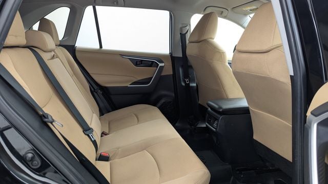 2020 Toyota RAV4 Hybrid LE