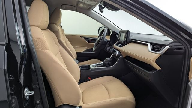 2020 Toyota RAV4 Hybrid LE