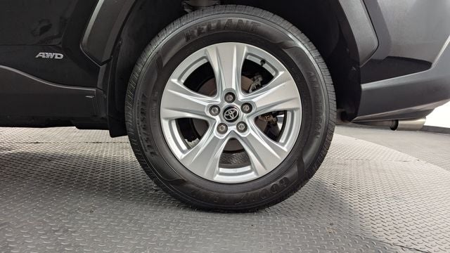 2020 Toyota RAV4 Hybrid LE