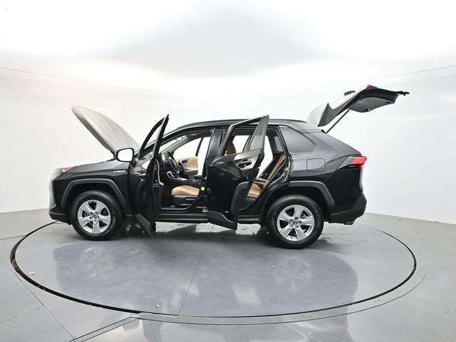 2020 Toyota RAV4 Hybrid LE
