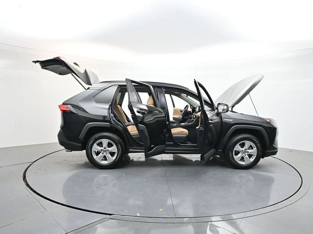 2020 Toyota RAV4 Hybrid LE