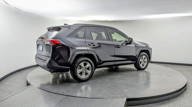 2020 Toyota RAV4 Hybrid LE
