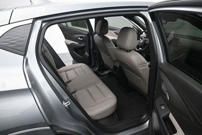 2024 Buick Envista Avenir Advanced Safety Package